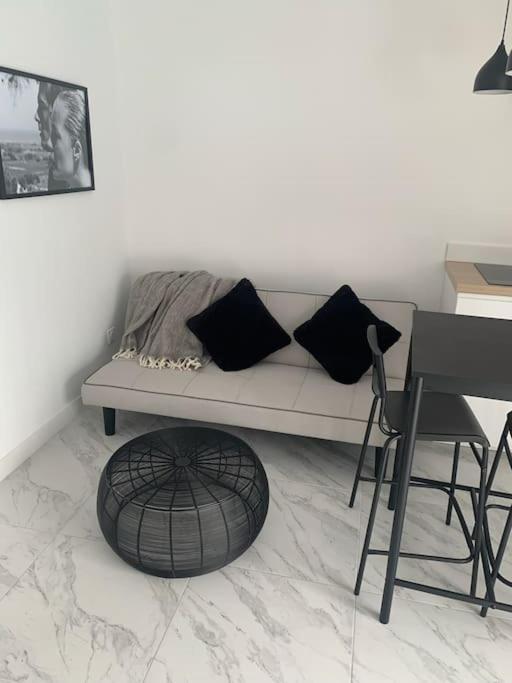 La Chambre De Flore Arras Εξωτερικό φωτογραφία